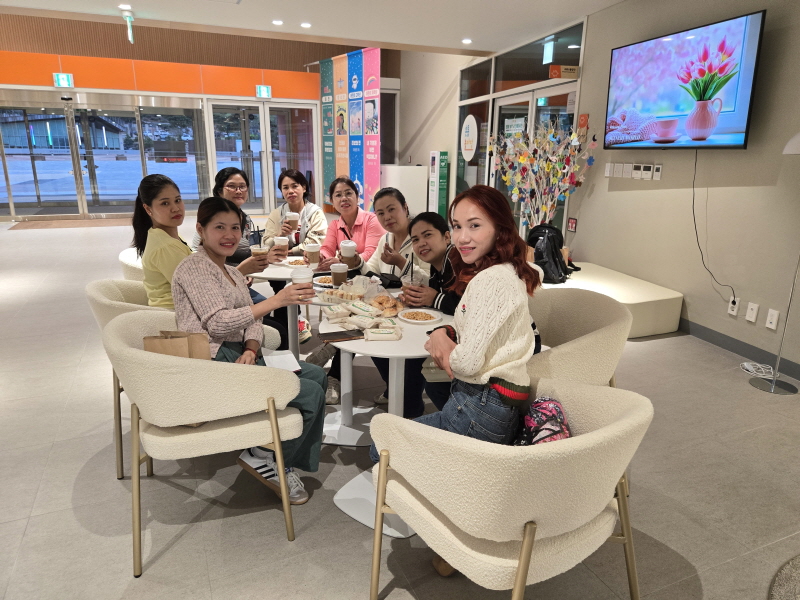 필리핀 자조모임1.jpg