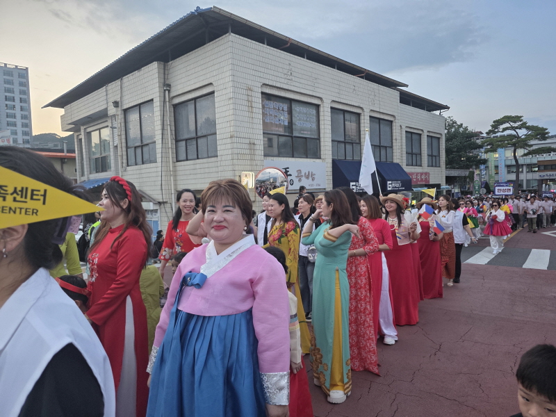 다문화퍼레이드(2).jpg